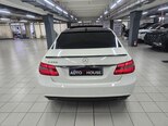 Mercedes E 250-5