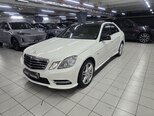 Mercedes E 250-1