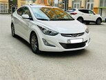 Hyundai Elantra-1
