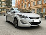 Hyundai Elantra-9