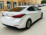 Hyundai Elantra-6