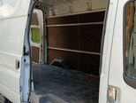 Ford Transit-13
