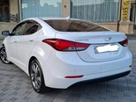 Hyundai Elantra-19