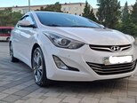 Hyundai Elantra-10