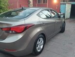 Hyundai Elantra-3