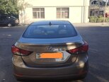 Hyundai Elantra-2