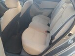 Hyundai Elantra-19