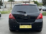 Nissan Tiida-6