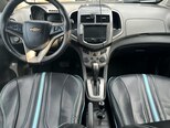 Chevrolet Aveo-8