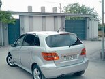 Mercedes B 170-8