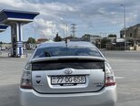 Toyota Prius-2