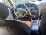 Hyundai Elantra-12