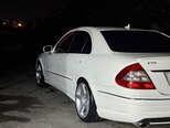 Mercedes E 350-17