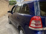 Opel Zafira-4