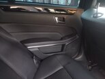 Mercedes E 220-13