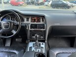 Audi Q7-18