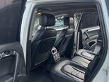 Audi Q7-14
