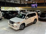 Toyota Land Cruiser-10