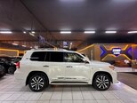 Toyota Land Cruiser-11