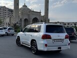 Lexus LX 570-13