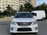 Lexus LX 570-1