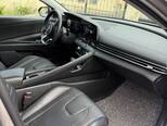 Hyundai Elantra-17
