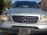 Mercedes ML 320-1