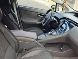 Toyota Prius-10
