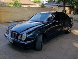 Mercedes E 220-3