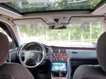 Mercedes E 220-9