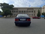 Mercedes E 240-5