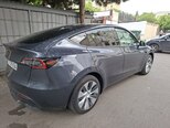 Tesla Model Y-3