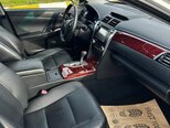 Toyota Camry-12