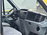 Ford Transit-5