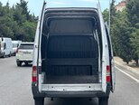 Ford Transit-8