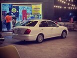 Nissan Sunny-4