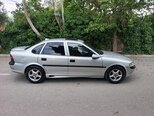 Opel Vectra-4