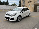 Kia Rio-5