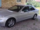 Mercedes C 230-6