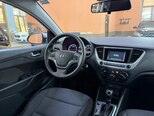 Hyundai Accent-10