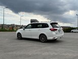 Toyota Corolla Fielder-3