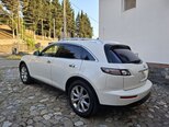 Infiniti FX35-7