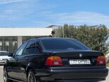 BMW 523-8
