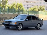 Mercedes 190-1