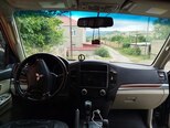 Mitsubishi Pajero-3
