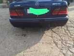 Mercedes E 320-2