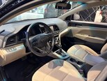 Hyundai Elantra-20
