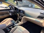 Hyundai Elantra-16