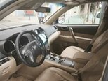 Toyota Highlander-2