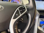 Hyundai Elantra-17